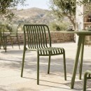 Καρέκλα Zoi pakoworld pp σε σκούρη πράσινη απόχρωση 49x58x80εκ